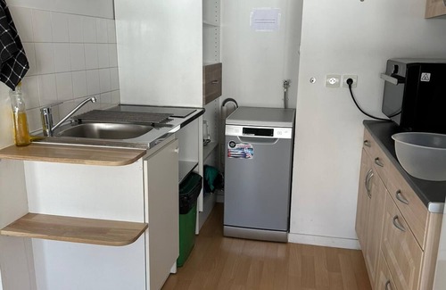 Arcueil Apartment | Large 37m² studio. RER Laplace and Maison des Examens within 5 minutes' walk