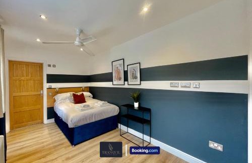 Headington House | Large 4 BDR Home By Tranquil Ventures Short Lets & Serviced Accommodation Headington With Free Parking