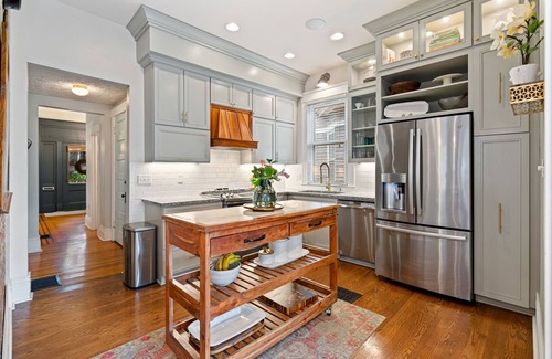 Deer Park House | Large 4-bdrm historic Highlands home just steps to bars, parks and restaurants!