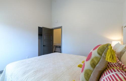 Grand Junction House | Large 4 Bedroom Home with Hot Tub and Fenced Yard - NO XTRA FEES!
