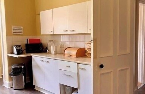 Marchmont Apartment | Large 5 Bedroom flat in Marchmont, Edinburgh