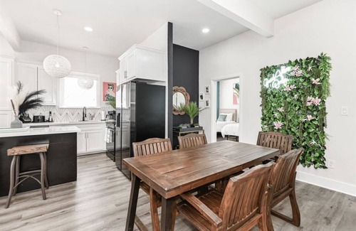 Galveston House | Large 6BR NEW home!nPool & Hot TubnGrill- Pets OK- W/DnClose to Pleasure Pier!