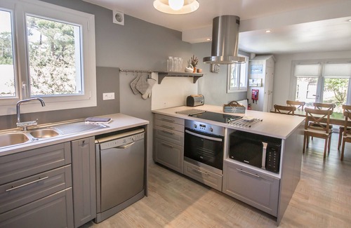 Ronce-les-Bains Villa | Large 7-bedroom villa, quiet, close to the sea and all amenities