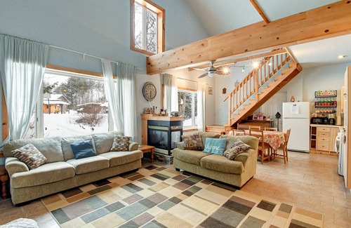 Marmora and Lake Cottage | Large 9-acre retreat for families and friends in the woods with wood-fired sauna