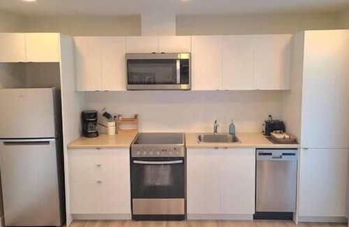 Cite-Universitaire Apartment | Large all-inclusive studio