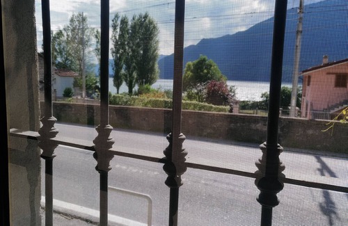 Verceia Apartment | LARGE APARTMENT BETWEEN LAKE & MOUNTAINS