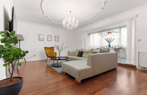 Baden Apartment | Large apartment in a prime location