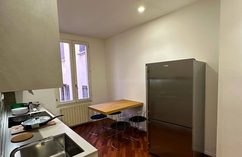 Historic Center Apartment | Large apartment in the main street of Bologna near the main square