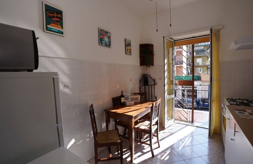 Prenestino-Centocelle Apartment | Large apartment near metro c