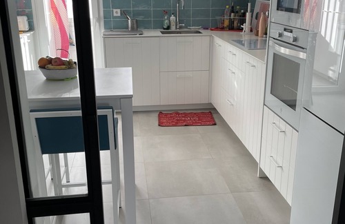 Salou City Centre Apartment | Large apartment with sea view, Llevant Beach 30 meters away! Ideal for families