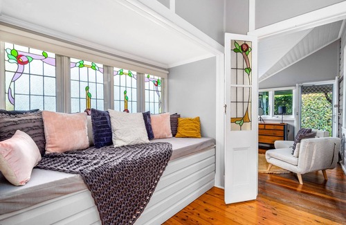Cessnock House | Large Beautiful Federation House-La Demeure Hunter Valley-5*rating other sites