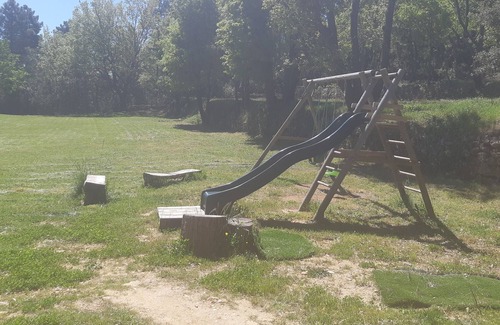 La Roquebrussanne House | Large charming property in a haven of greenery!