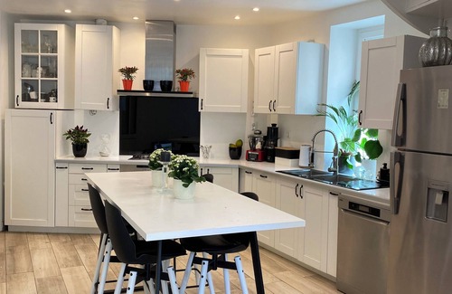 Saint-Martin House | Large charming house with garden and spa close to Perpignan town center.