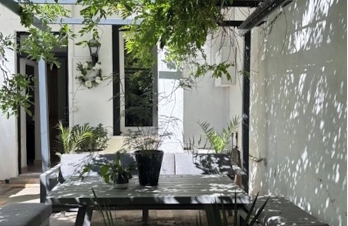 Saint-Martin House | Large charming house with garden and spa close to Perpignan town center.