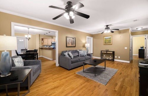 Abercorn Heights - Lamara Heights House | Large Corner Lot Bungalow w/Incredible Outdoor Space by Lucky Savannah