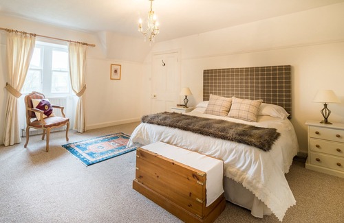 Hawick Other | Large country house with outdoor hot tub and BBQ house and lovely gardens.