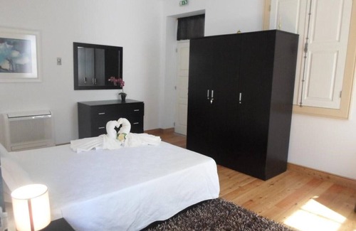 Armamar House | Large Double Room - Arm