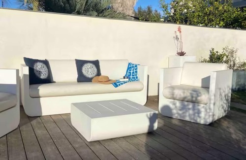 Le Grau-Du-Roi House | Large duplex marina with dock