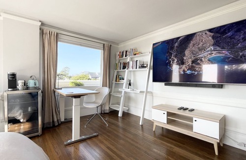 Buena Vista House | Large Edwardian House, 5b3ba | Ocean View, Patio & Free Parking