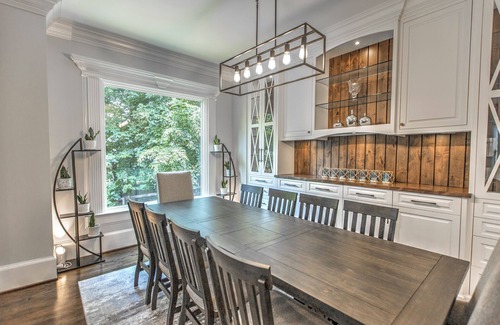 Atlanta House | Large Executive Townhome minutes from Buckhead, Emory, and Children’s Hospital