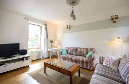 Saint-Quay-Portrieux House | Large family home by the sea