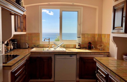 Ensues-la-Redonne House | Large family villa with exceptional view of the Calanques - sleeps 10