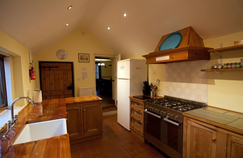 Hawsker Other | Large Family-Friendly Cottage Near Whitby – Sleeps 10, Perfect for Groups