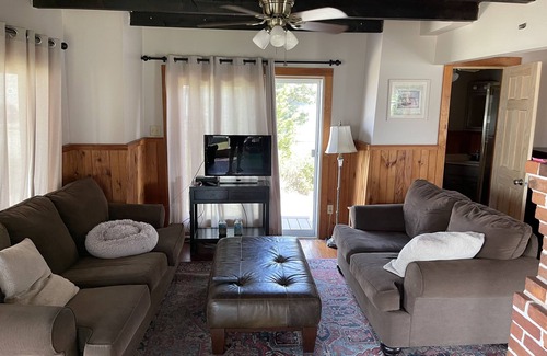 Ocean Bluff-Brant Rock House | large family home 80 yards from beach
