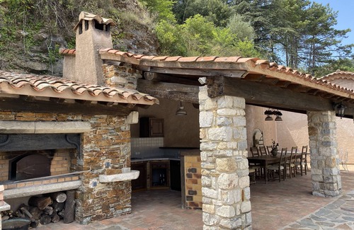 Anduze House | Large family home