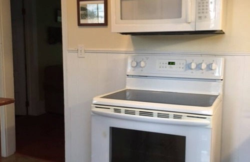 Frankfort House | Large Family Suite w/private entrance one block from Lake Michigan