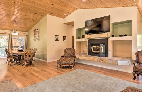 Frazier Park Cabin | Large Frazier Park Home in Pine Mountain Club