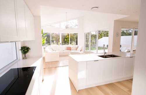 Pimpama House | Large Golf Course home with resort-style facilities