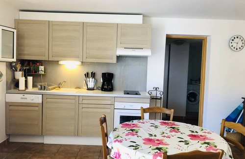 Pietrosella Villa | Large ground floor of T2 villa - sea view - not overlooked