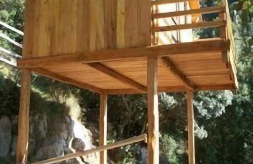 Tortorella Apartment | Large holiday flat with roof terrace and sea view