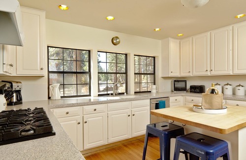 Dollar Point House | Large Home/Tahoe City/next To Nordic Trails, Lake And Resorts
