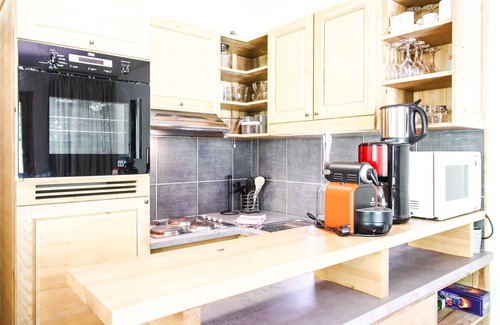 Flaine Apartment | Large, homely 2-bedroom apartment with balcony