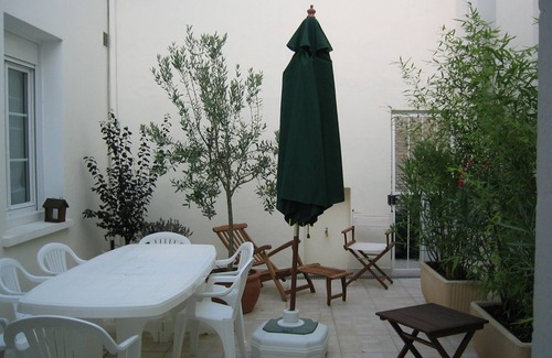 Pontaillac House | Large house 40m from Pontaillac beach