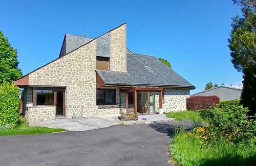Brommat House | Large house near Mur de Barrez