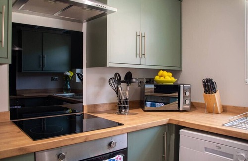 Shelsley Beauchamp House | Large House | Racecourse & City