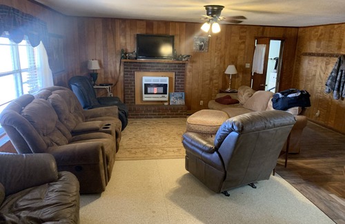 Vance House | Large house set up for many guests in delta