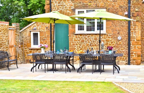 Hunstanton House | Large house with sea views, ample off-road parking, enclosed garden with terrace