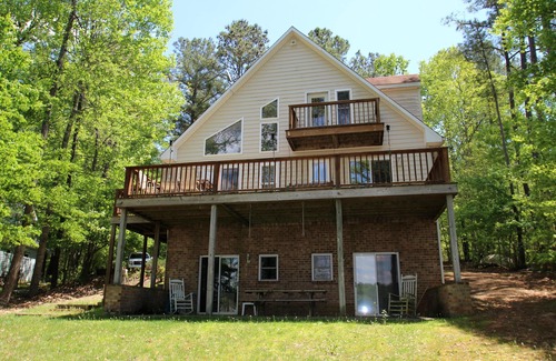 Littleton House | Large, Lakefront House, Sleeps 12 - Perfect rental for multiple families!