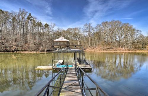 Lavonia House | Large Lavonia Home with Party Dock on Lake Hartwell!