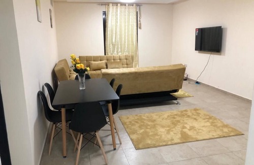 Dubai House | Large Luxury Apartment in the heart of Dubai Silicon Oasis