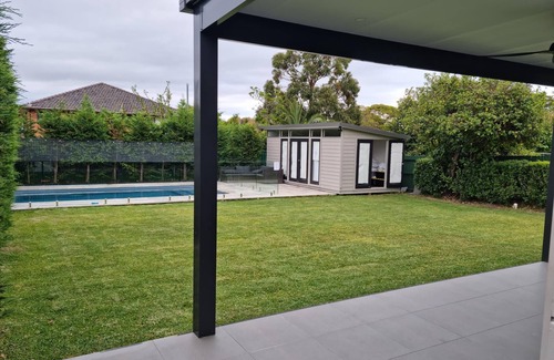 Willoughby House | Large, modern, resort-style house with pool, lawns, 4 bedrooms & 2.5 bathroomsn