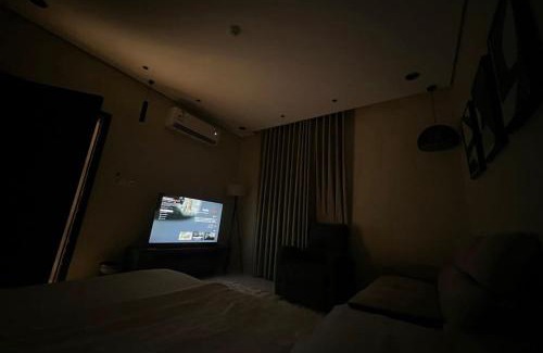 Riyadh Apartment | Large modern studio, perfect for long or short stays