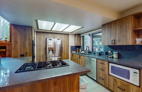 Shaver Lake House | Large Mountain Home w/Guest House, Game Room, Fireplace, Wifi, & Private W/D