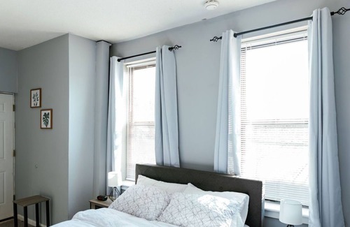 Mill River Apartment | Large, Open-Concept, One Bedroom in Wooster Square