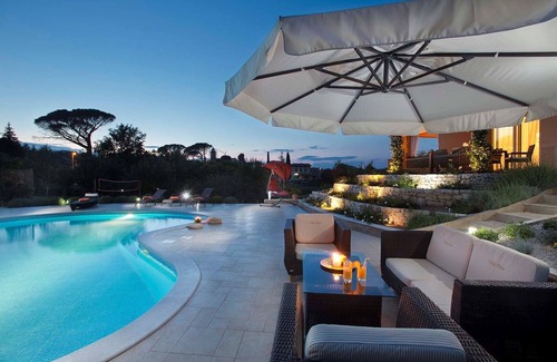 Karojba Villa | Large outdoor with privacy, Heated pool 60m2 , Gamesroom ,Wellness, Garden
