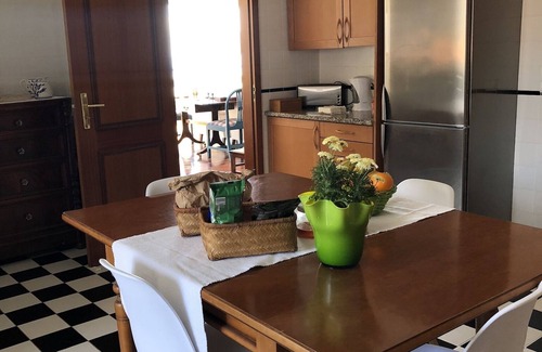 Sao Martinho Apartment | Large penthouse 160m2, quiet with sea view, in the tourist area Funchal